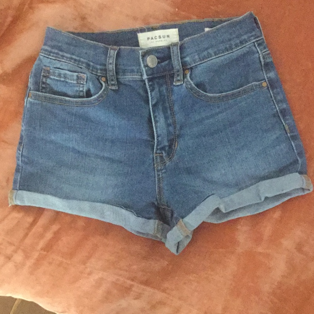 ❣️Pacsun Jean Shorts❣️